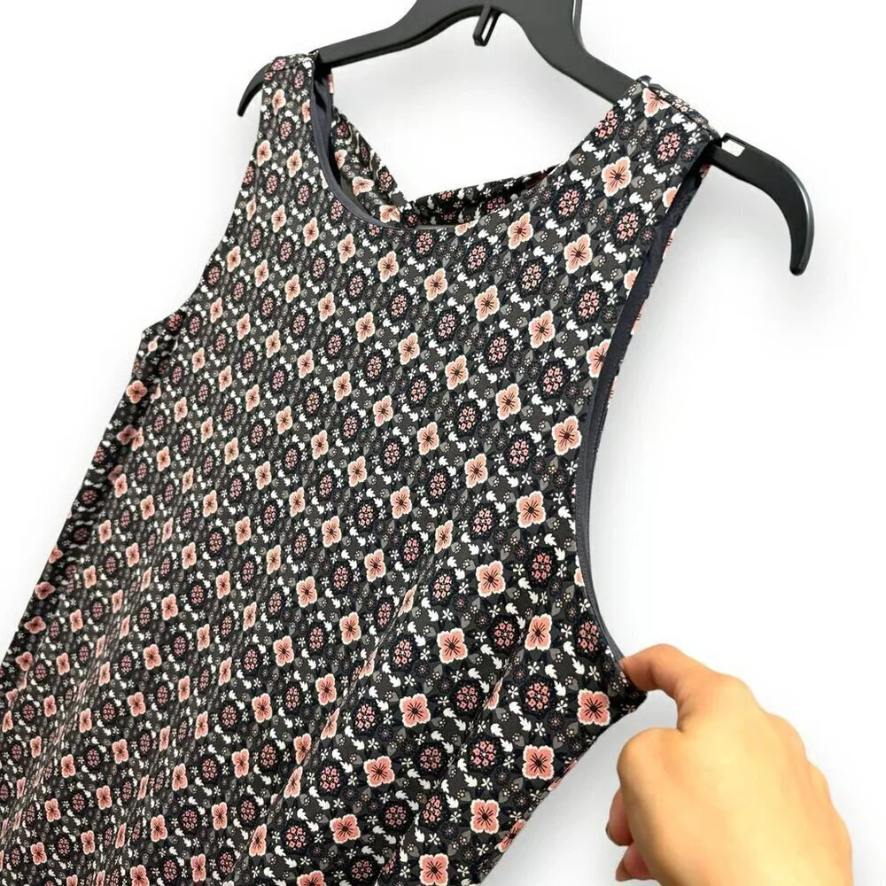 Magnolia Grace Women’s Size XL Multi Color Floral Stretch A-line Dress - Picture 3 of 8